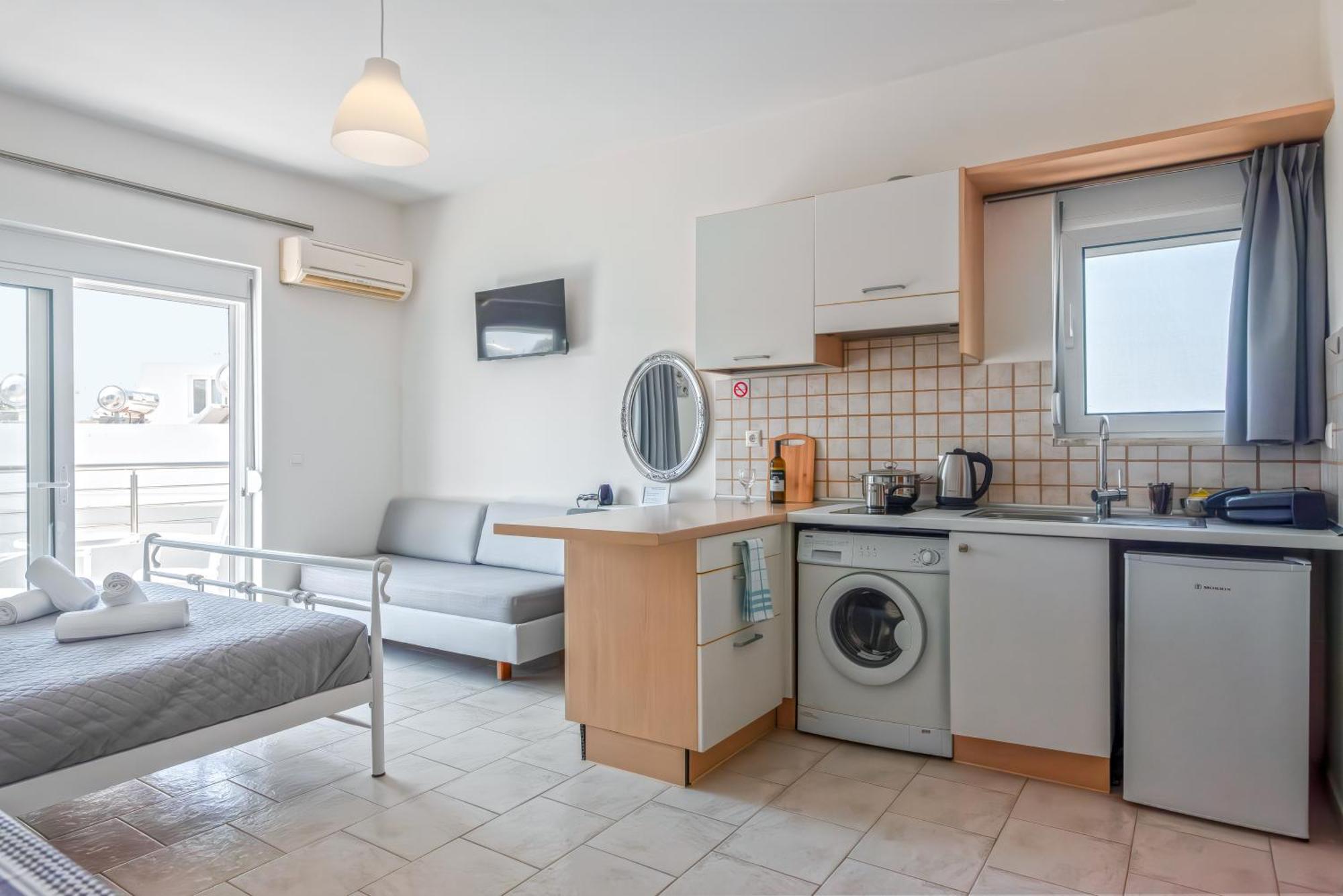 Economisa Apartments Ialysós Eksteriør bilde