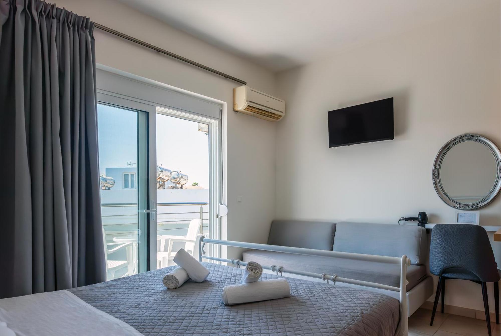 Economisa Apartments Ialysós Eksteriør bilde